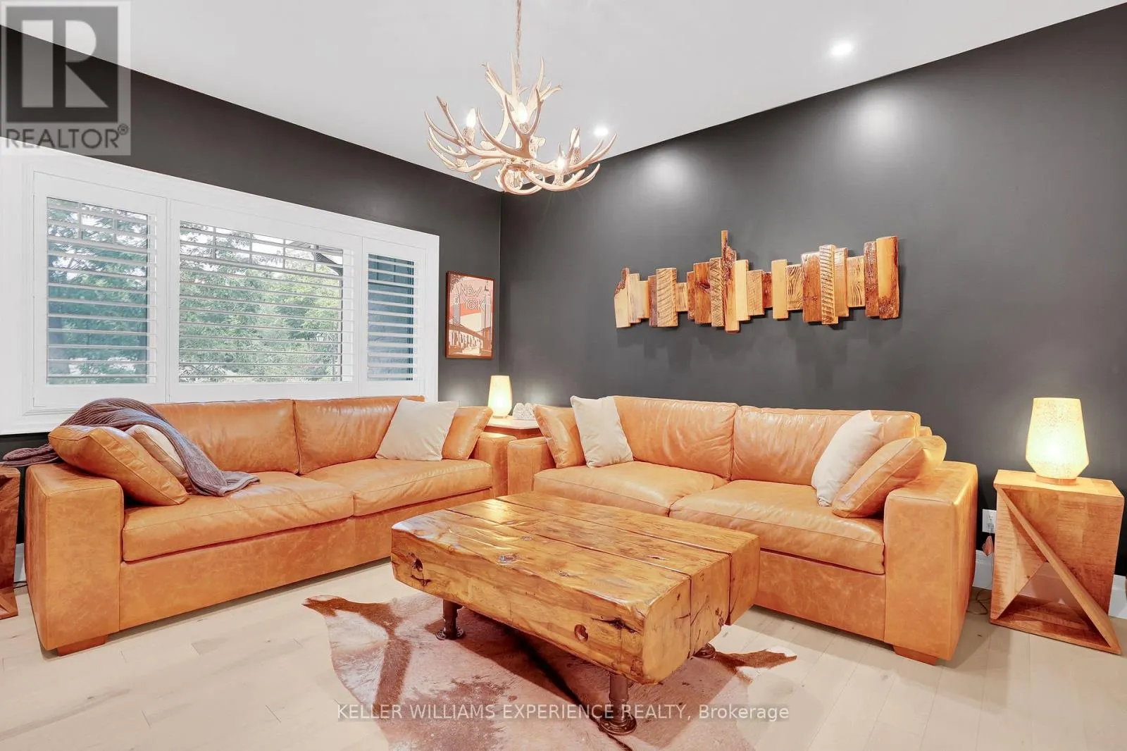 41 HERON BOULEVARD