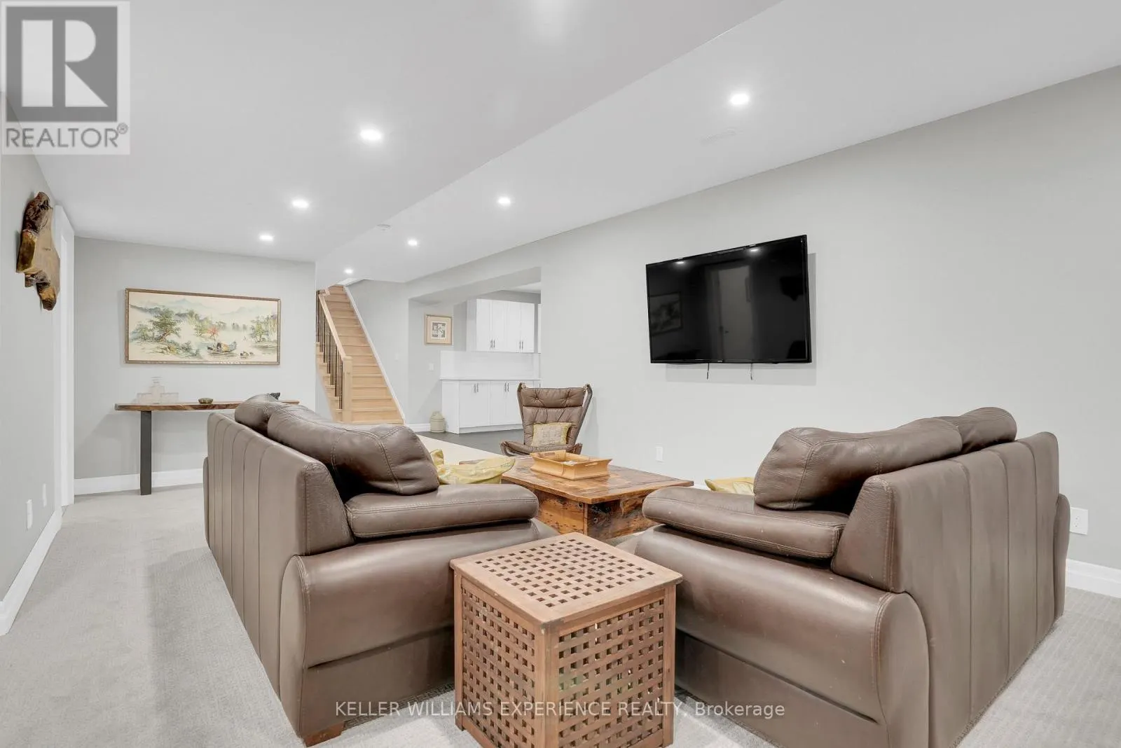 41 HERON BOULEVARD