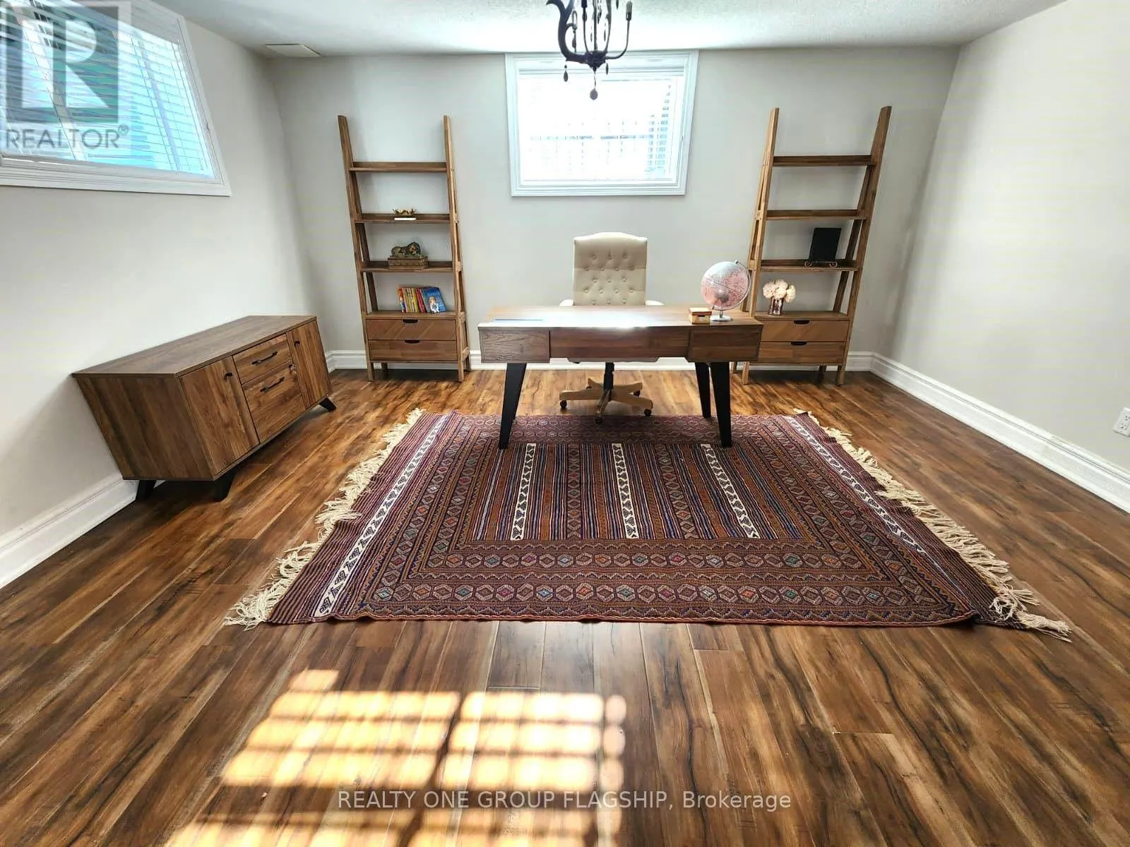 24 WENDAT TRAIL E