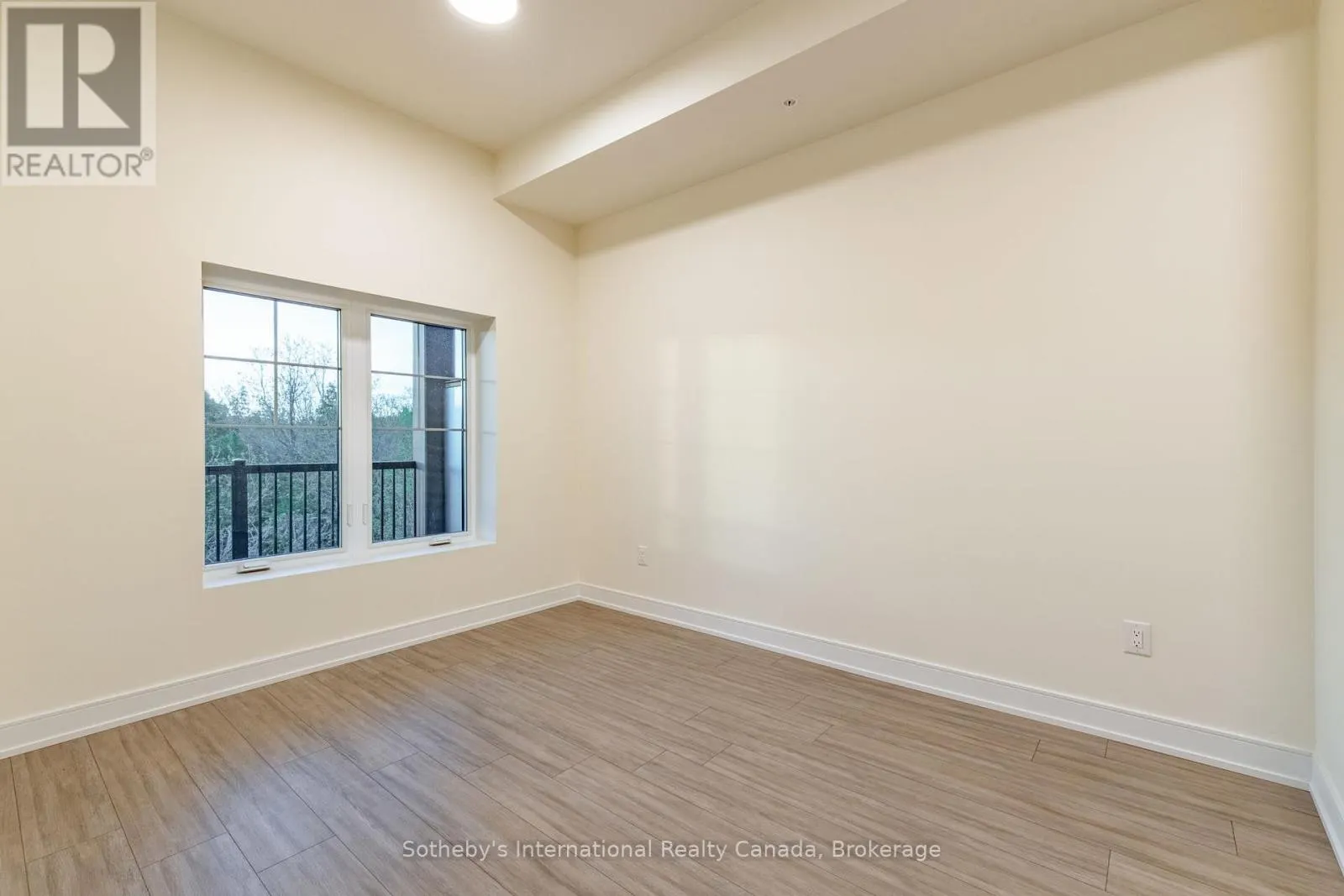418 - 121 MARY STREET #418