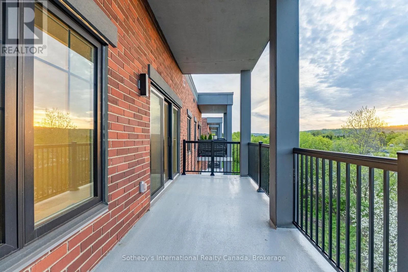418 - 121 MARY STREET #418