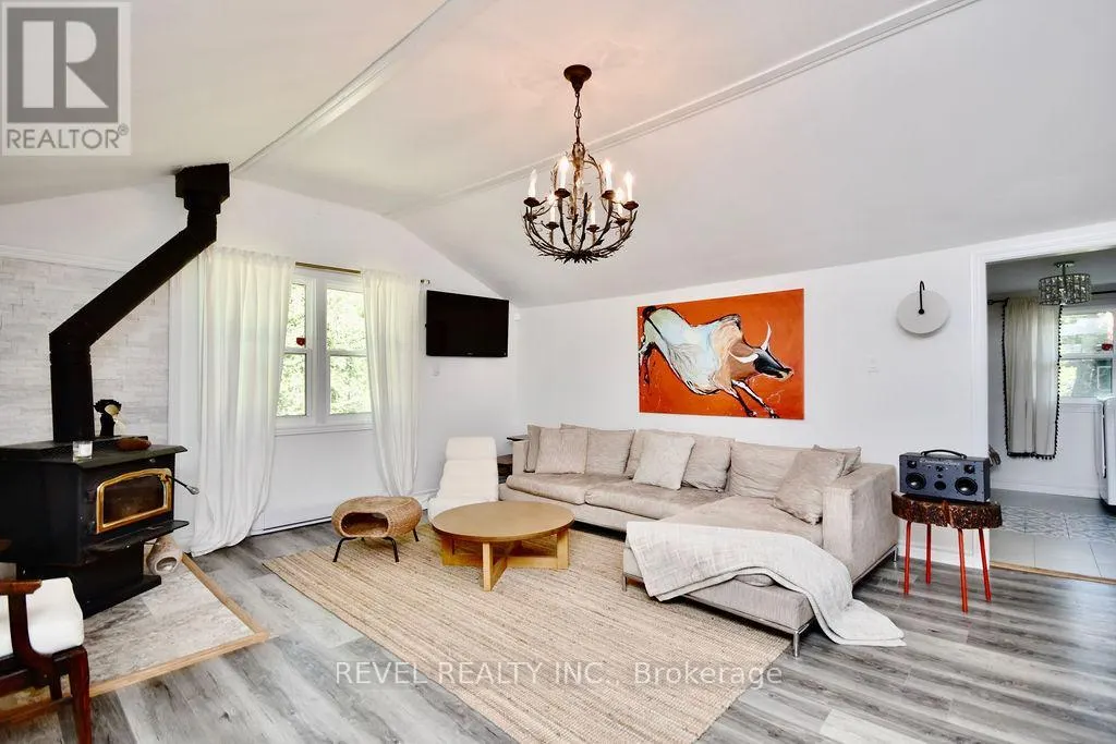 39 DOMAR ROAD