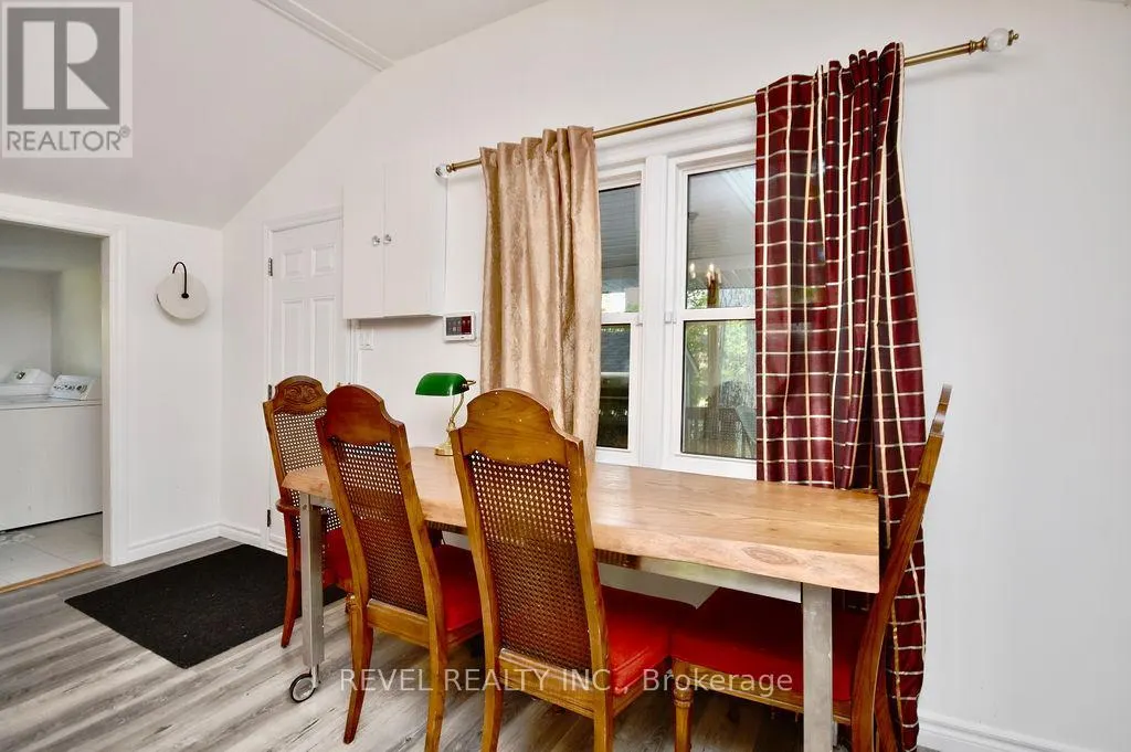 39 DOMAR ROAD