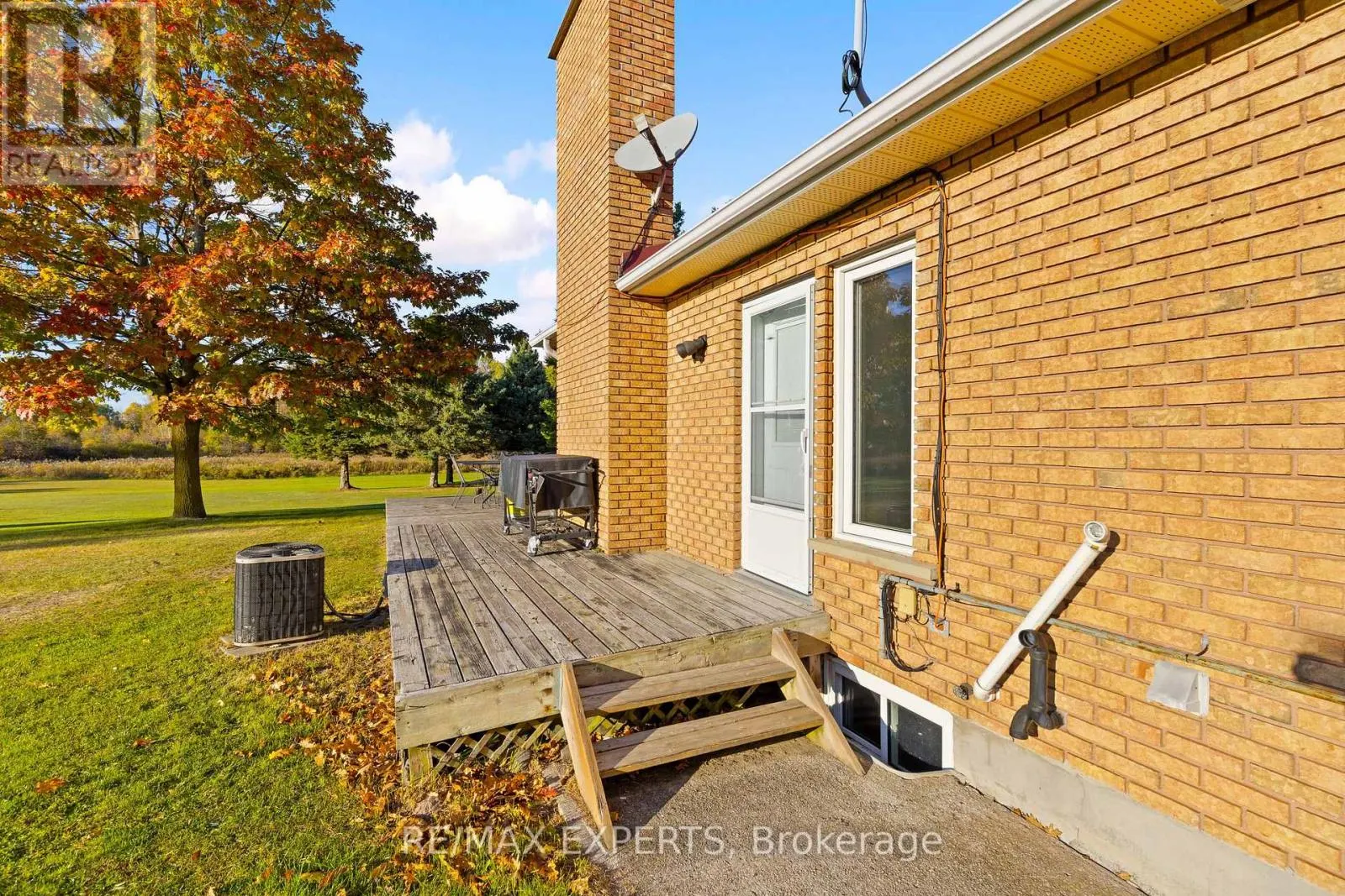5188 HIGHWAY 26 HIGHWAY W