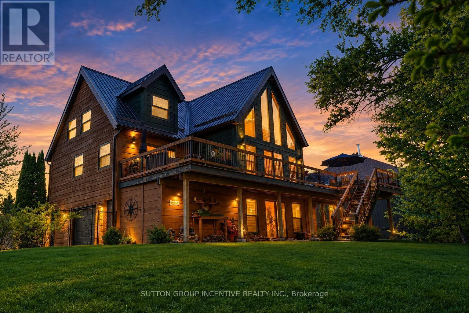 17 BRIDLE PATH