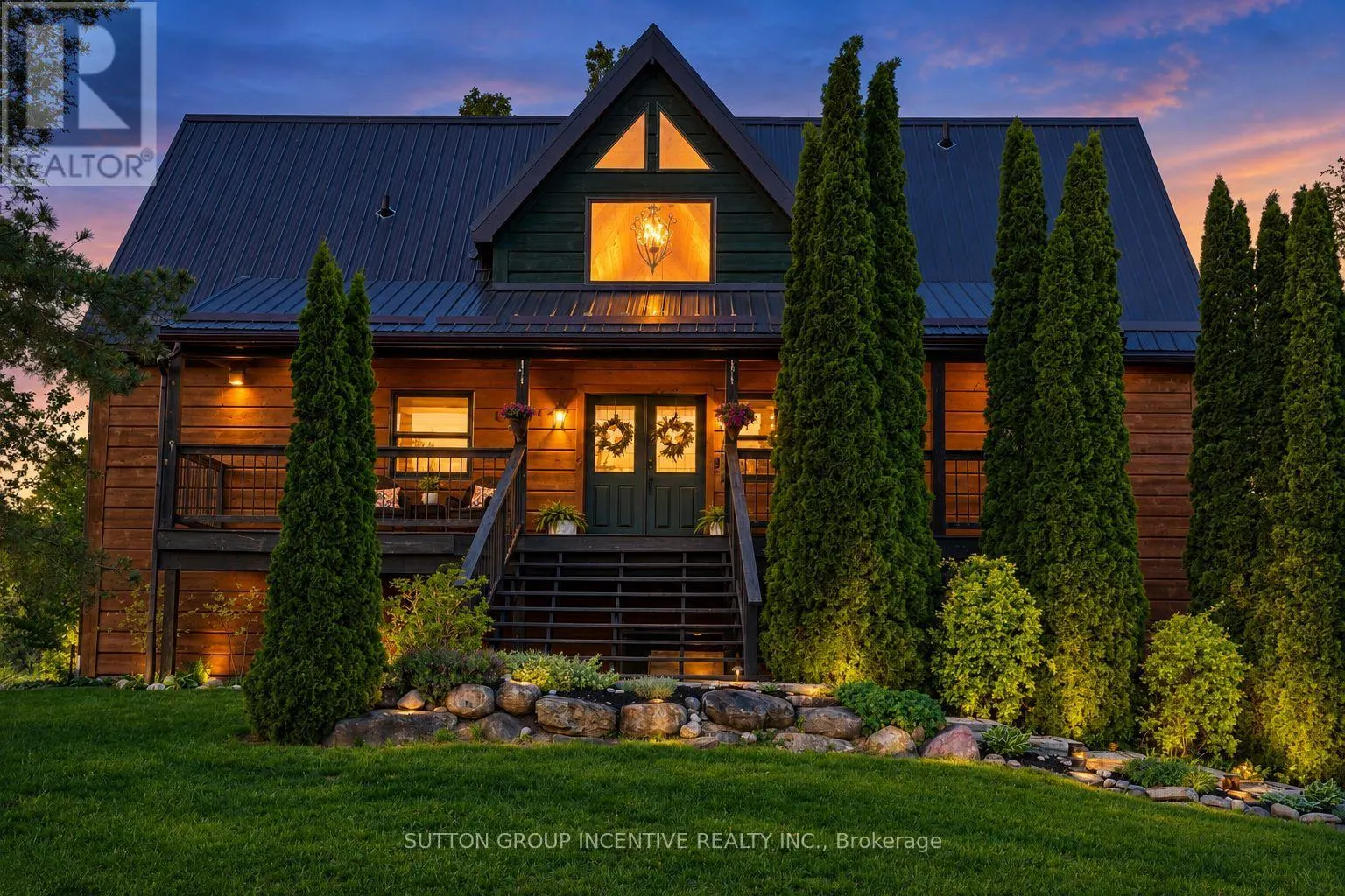 17 BRIDLE PATH