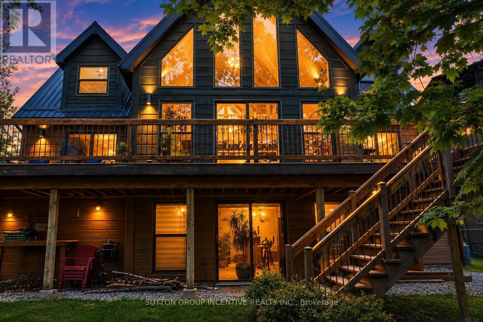 17 BRIDLE PATH