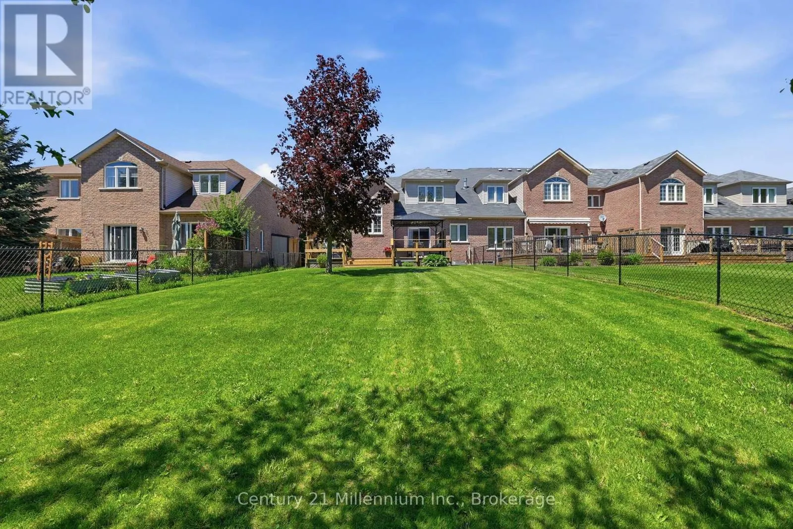 18 THOMAS DRIVE