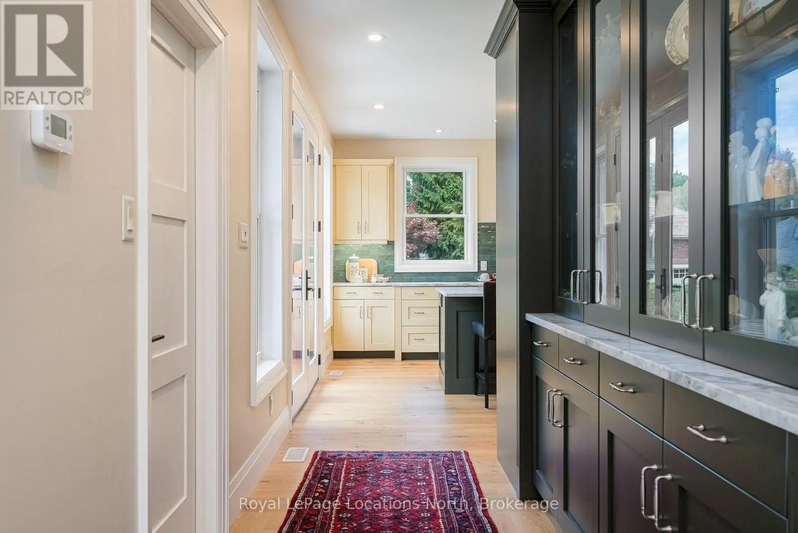 291 THIRD STREET