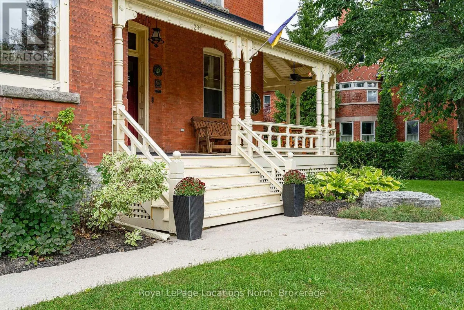 291 THIRD STREET