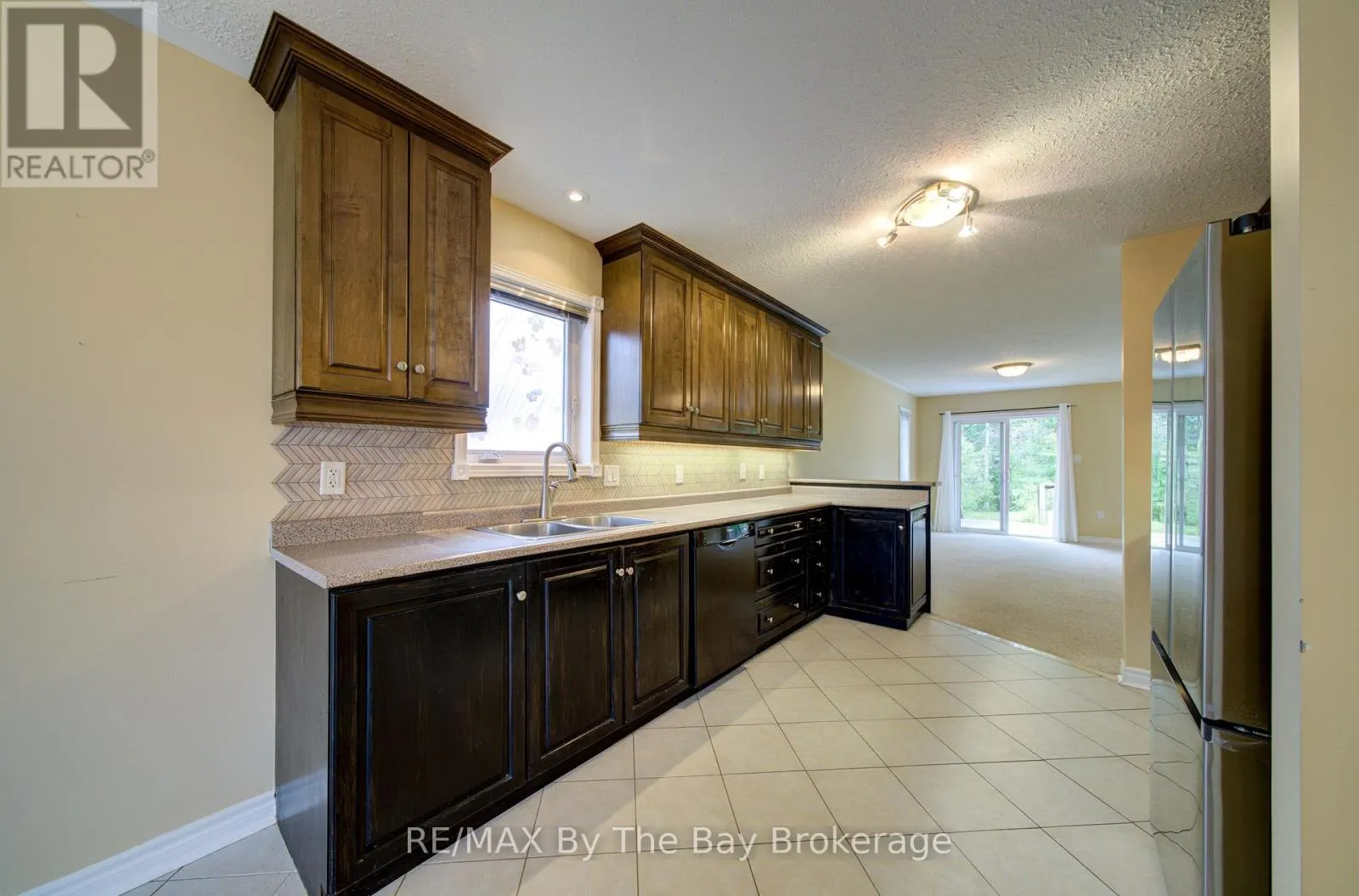 13 TONA TRAIL
