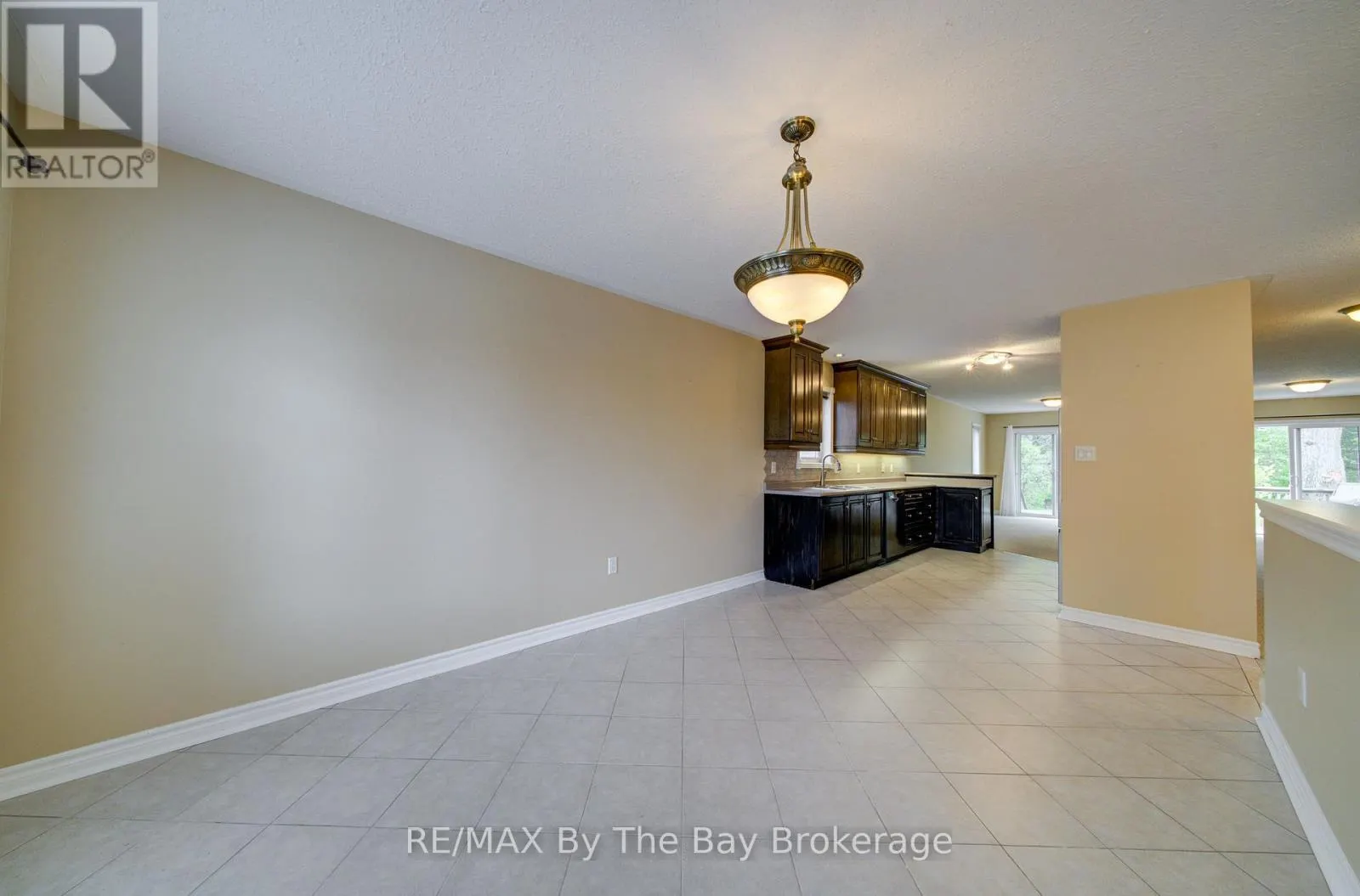 13 TONA TRAIL
