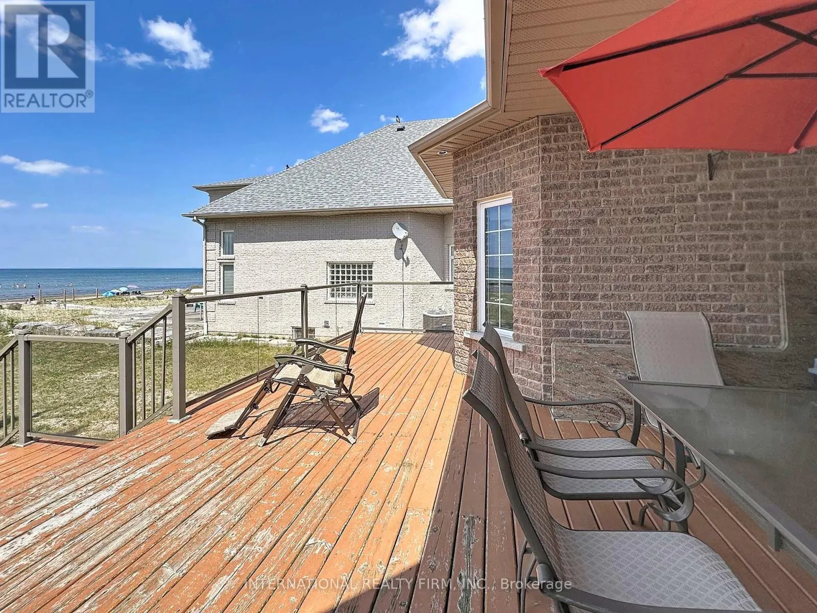 966 SHORE LANE
