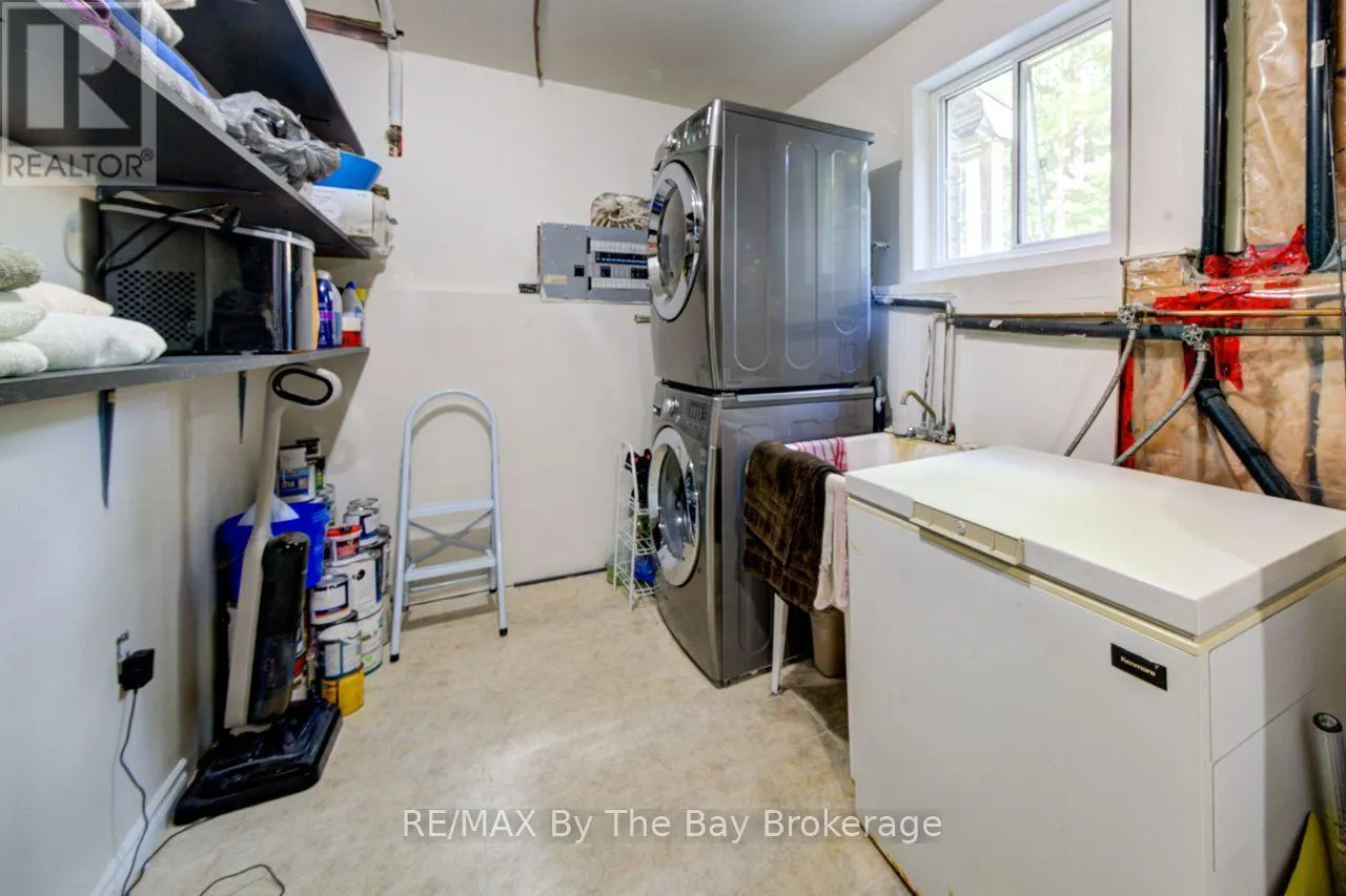 29 DOWNER CRESCENT