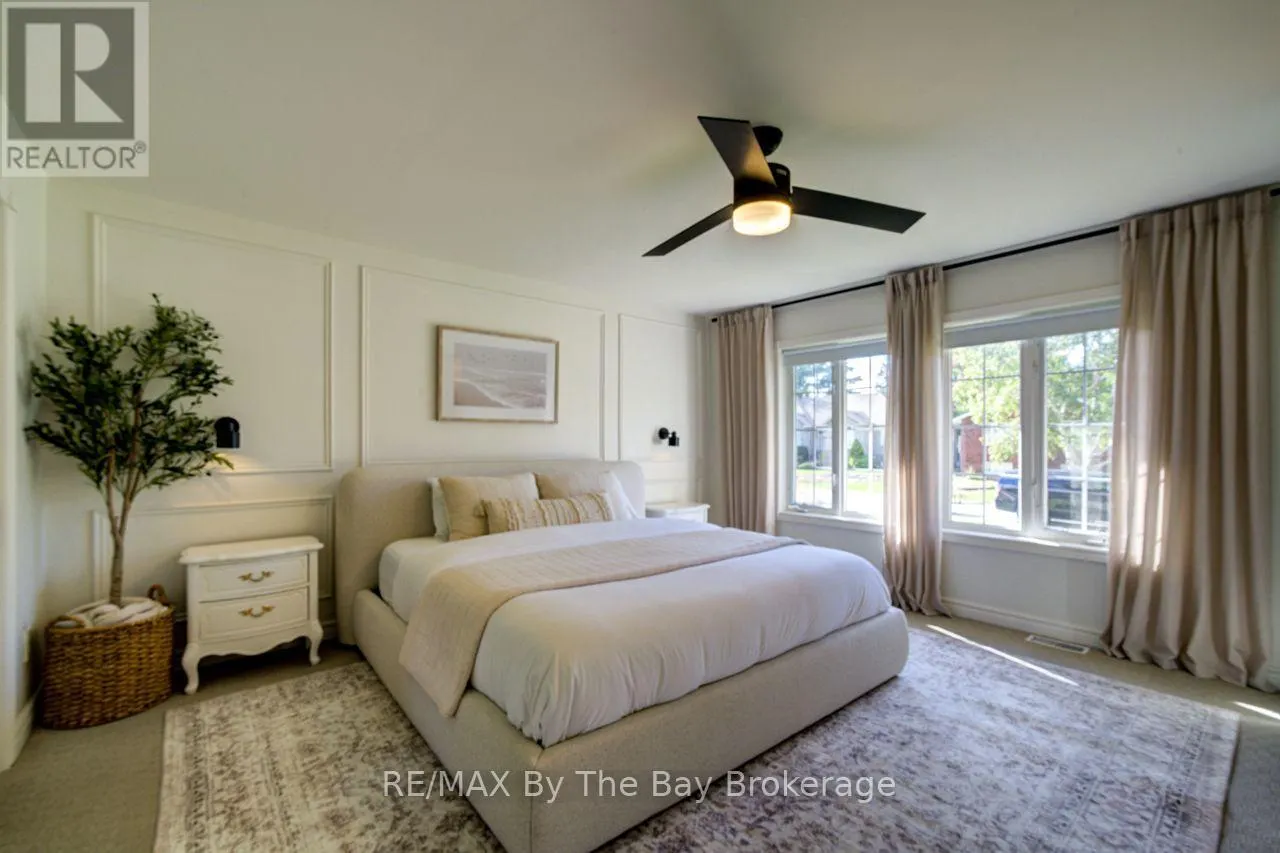 29 DOWNER CRESCENT