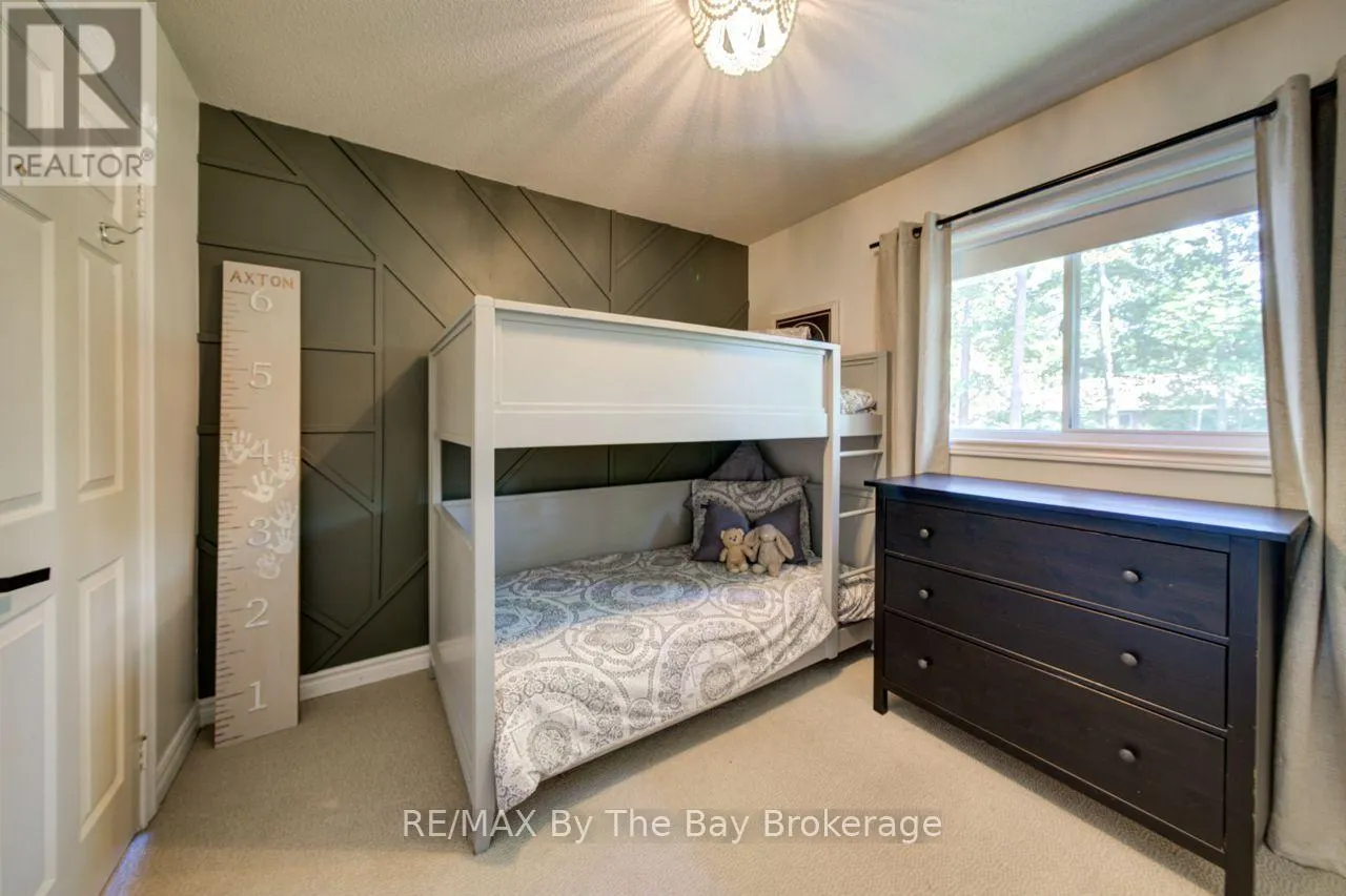 29 DOWNER CRESCENT