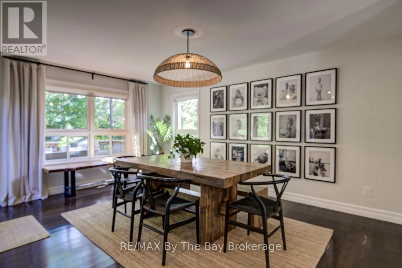 29 DOWNER CRESCENT