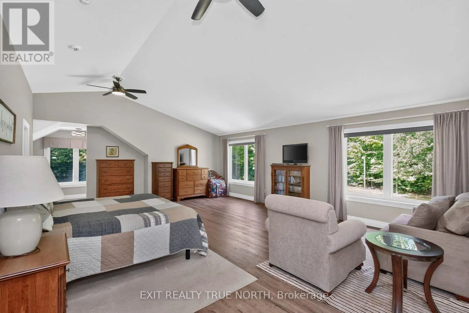 460 CONCESSION RD 13 E