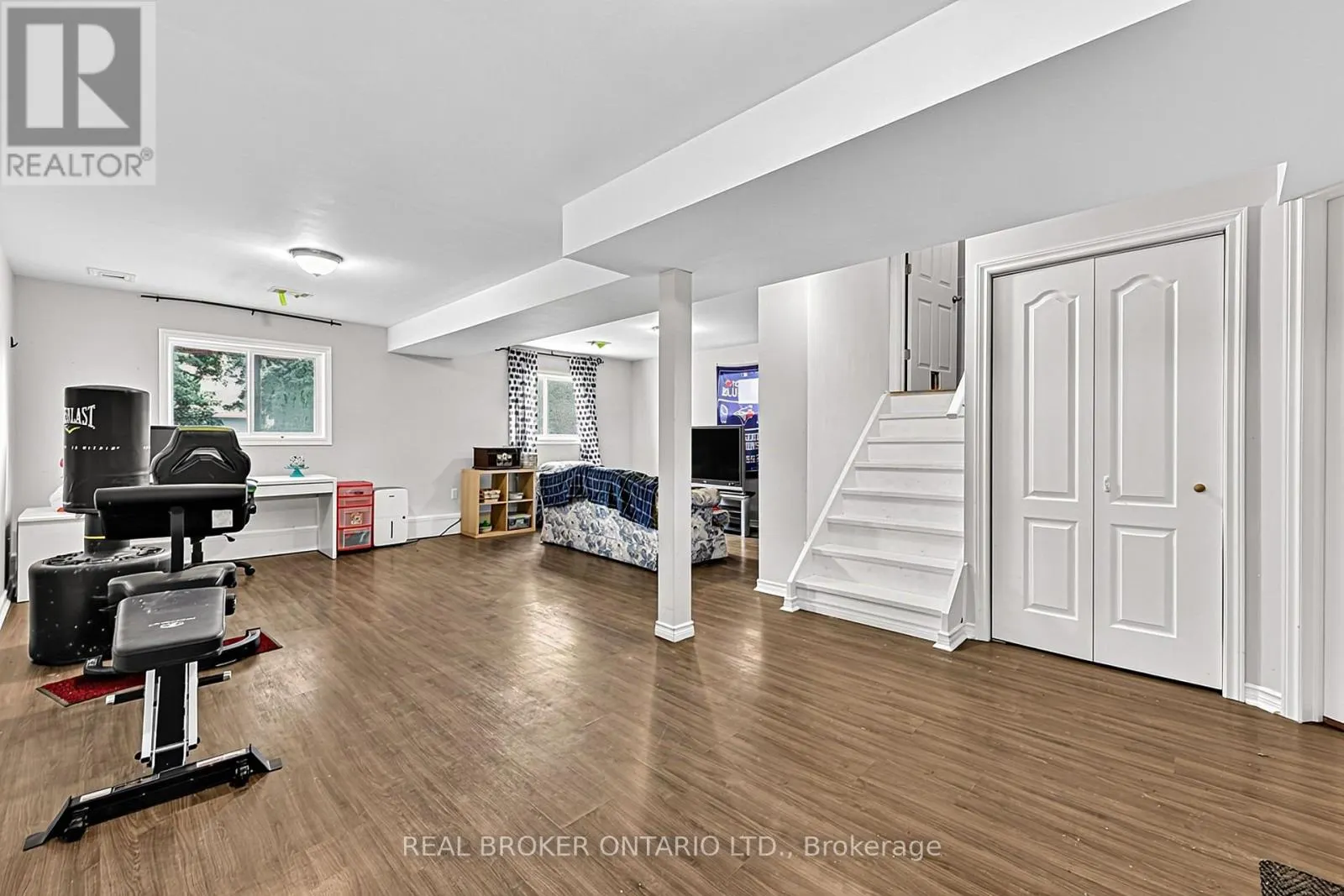 65 PEARL DRIVE