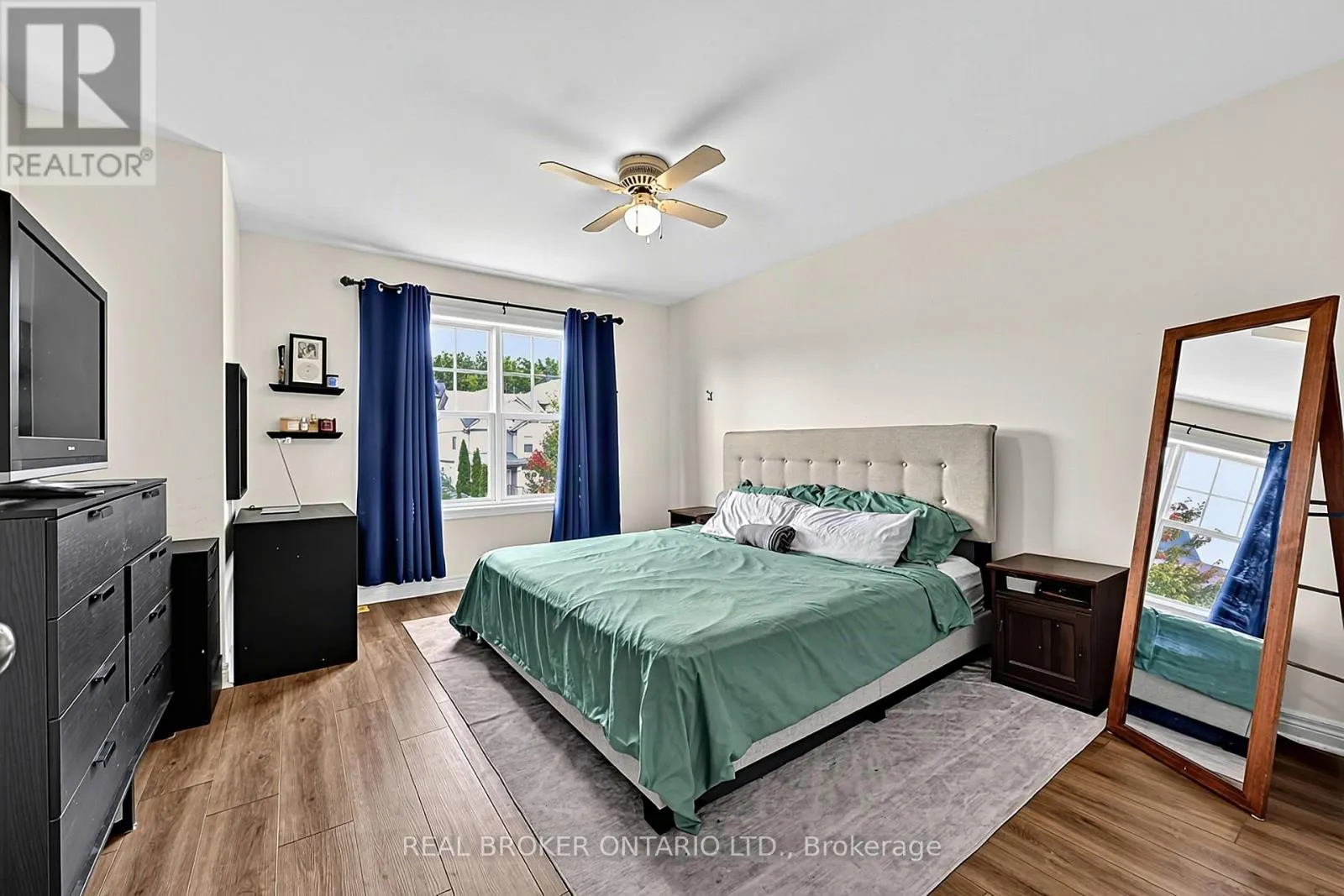 65 PEARL DRIVE