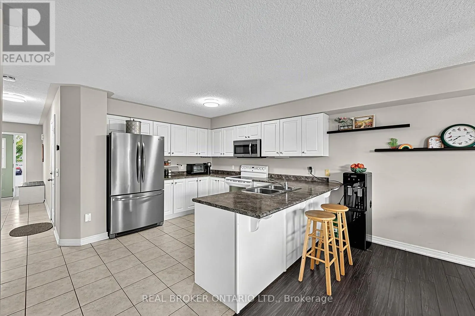65 PEARL DRIVE