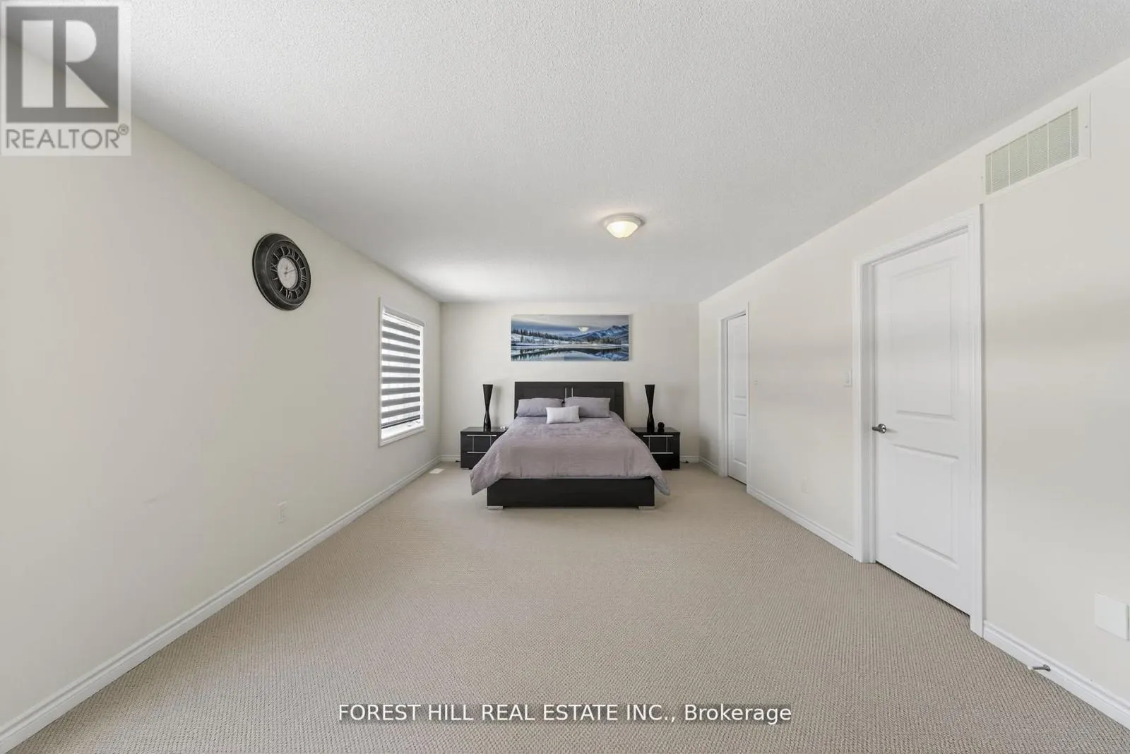 37 RUGMAN CRESCENT