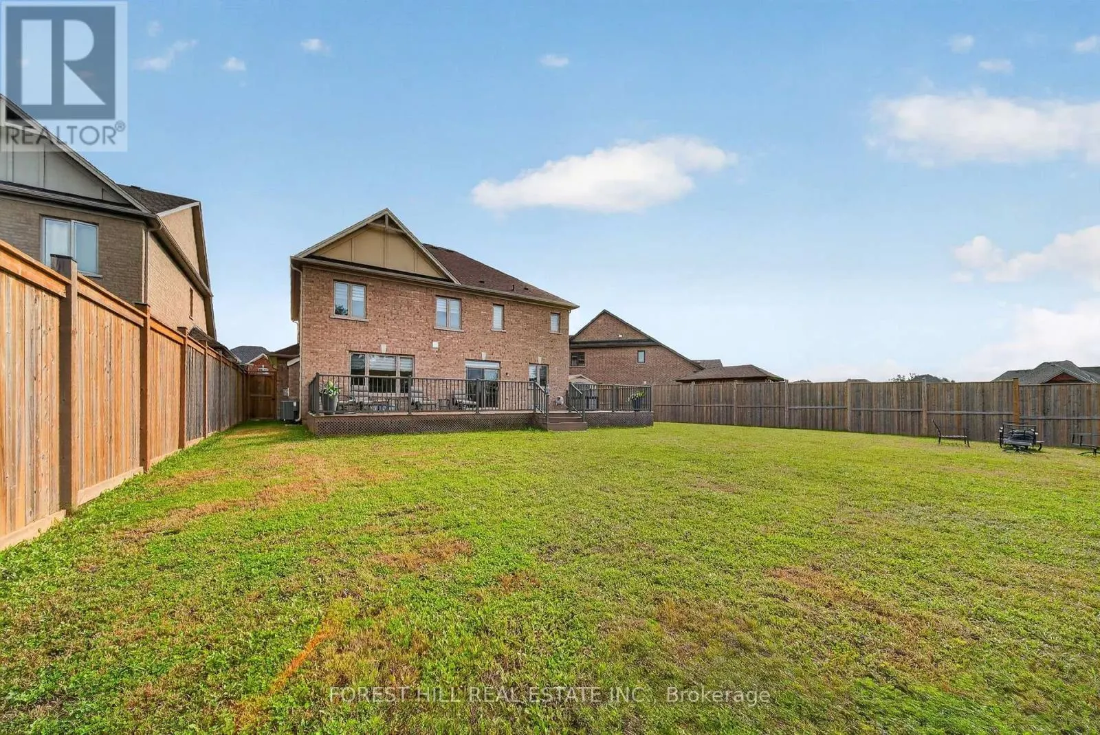 37 RUGMAN CRESCENT