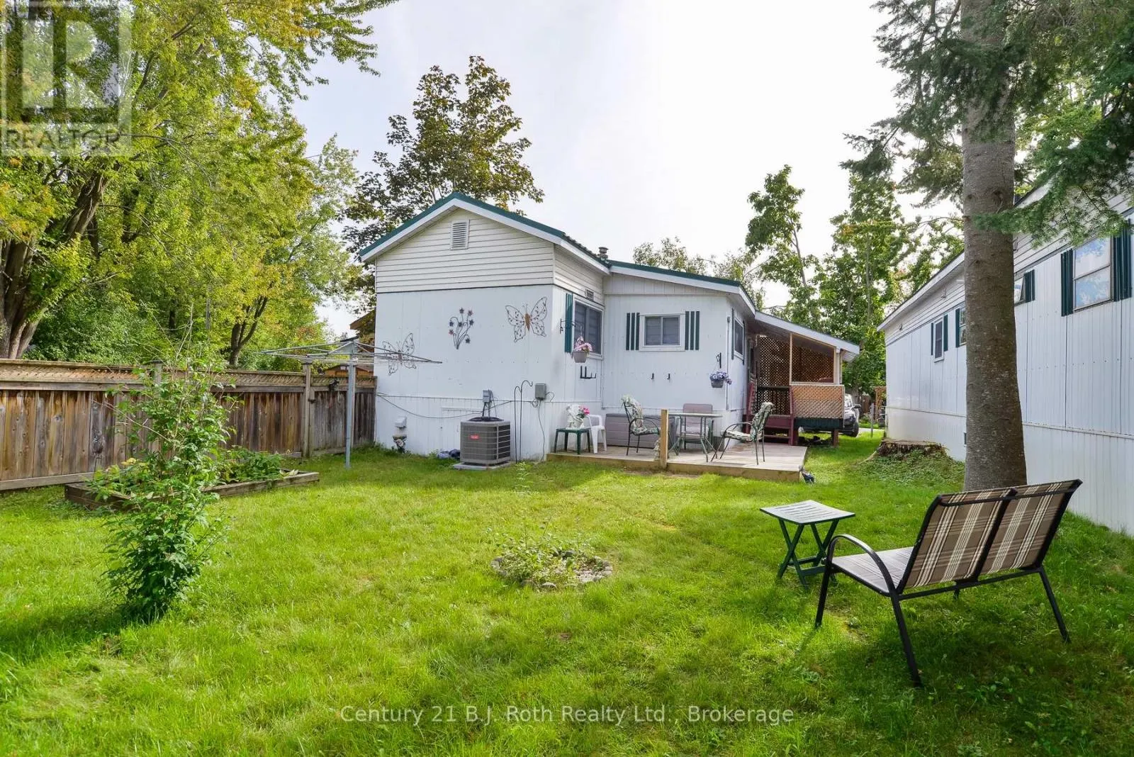 33 - 580 WEST STREET S #33