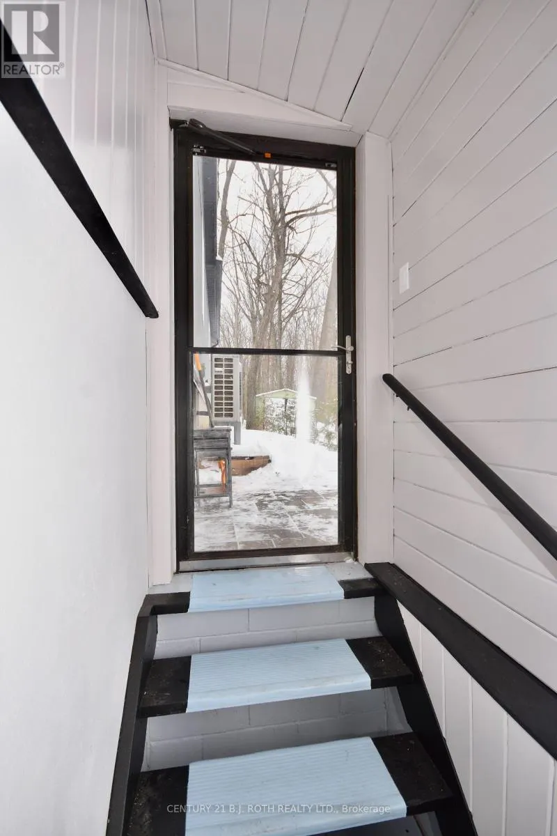 263 ROBINS POINT ROAD