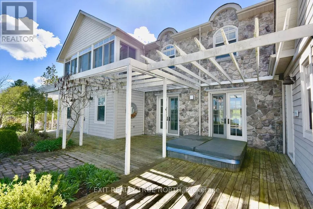 3021 SANDY BEND