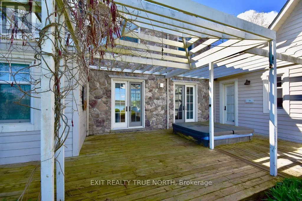 3021 SANDY BEND