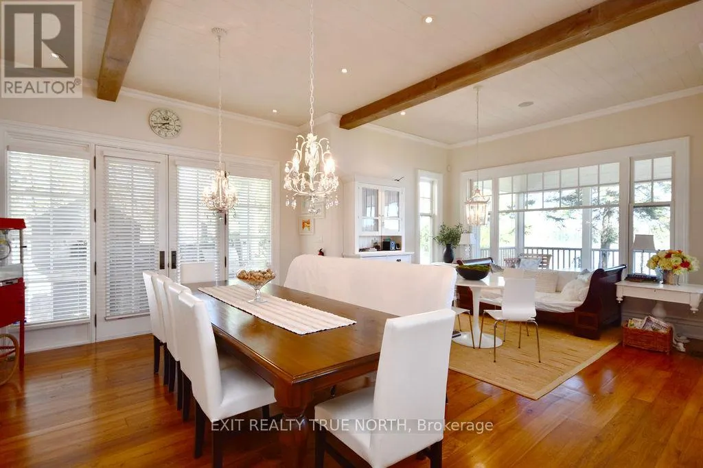 3021 SANDY BEND