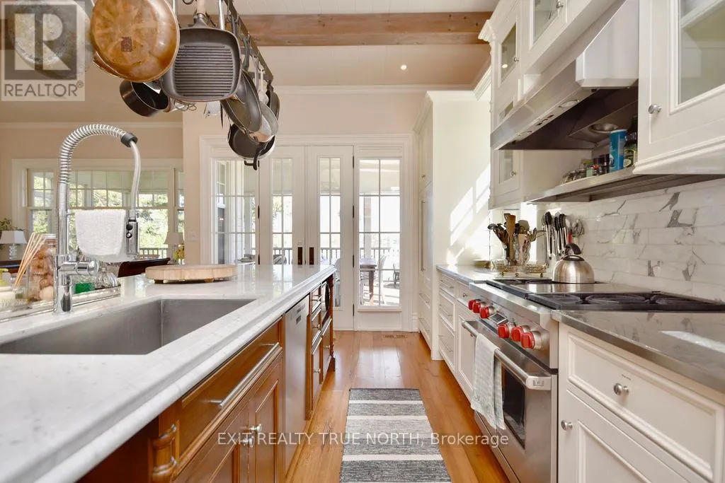 3021 SANDY BEND