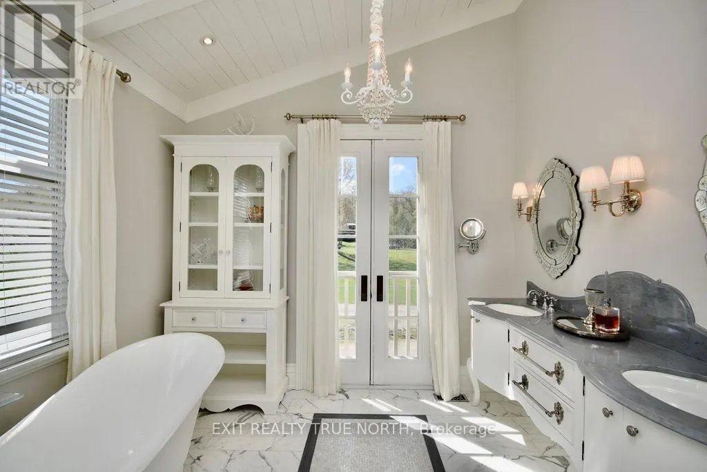 3021 SANDY BEND