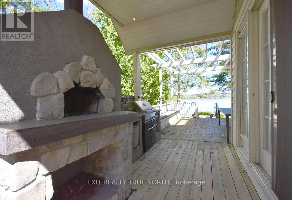 3021 SANDY BEND