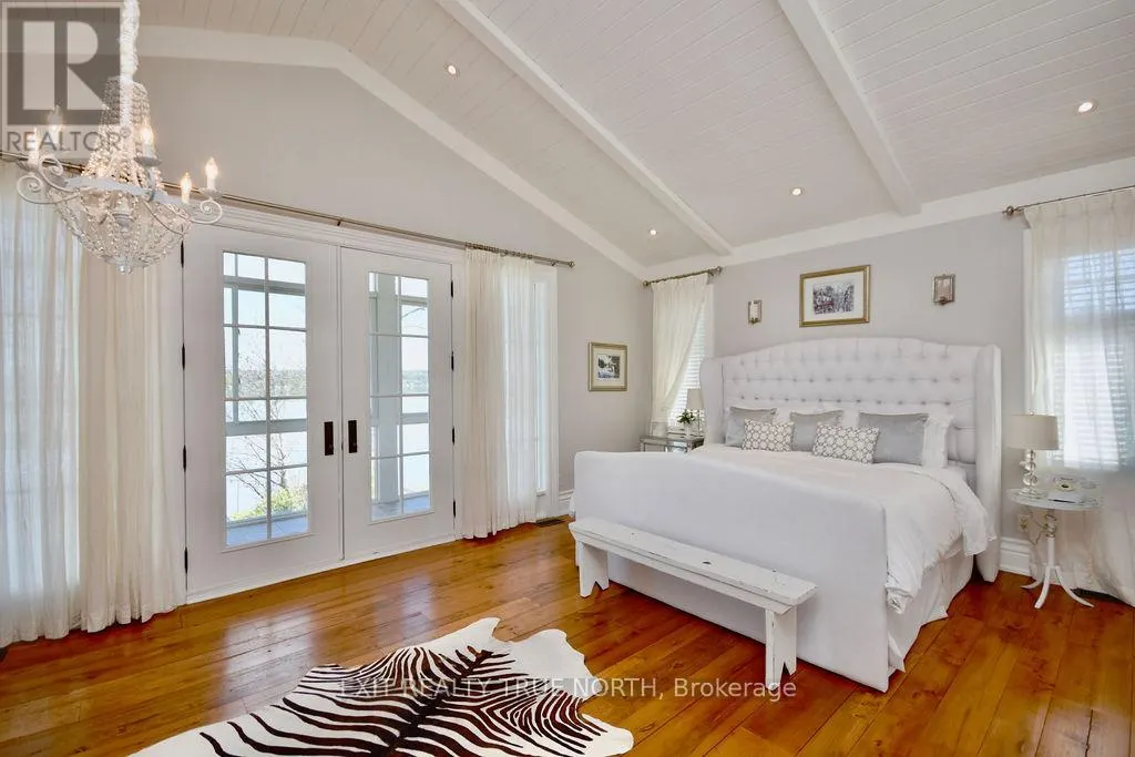 3021 SANDY BEND