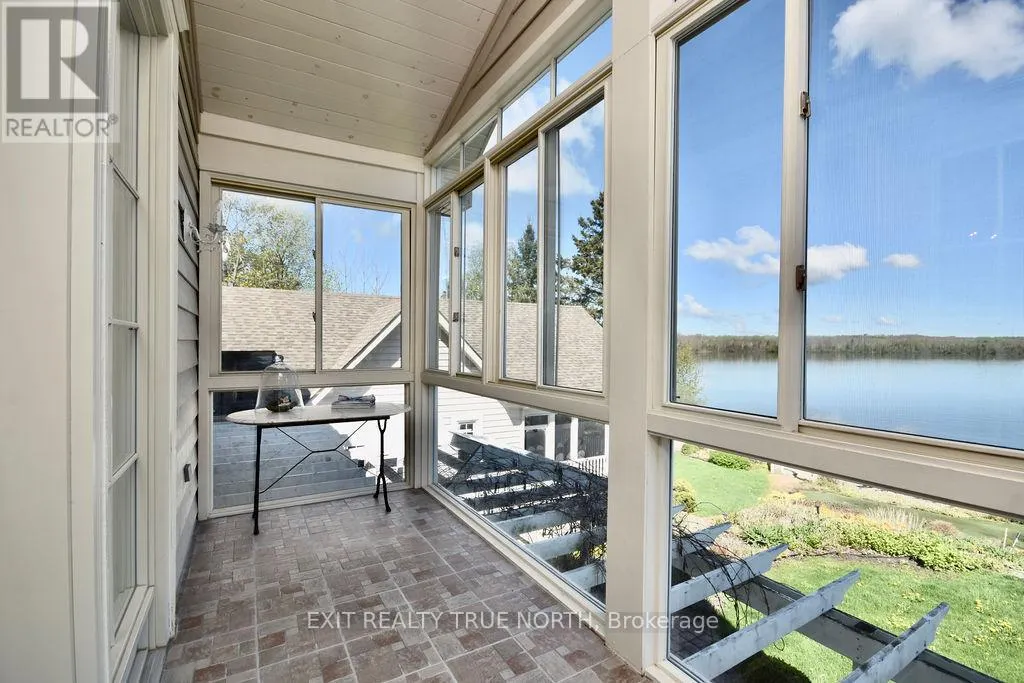 3021 SANDY BEND