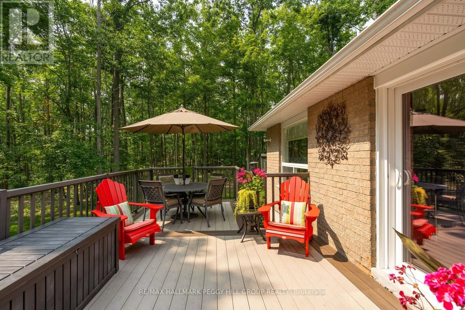 6 MAPLEHILL DRIVE