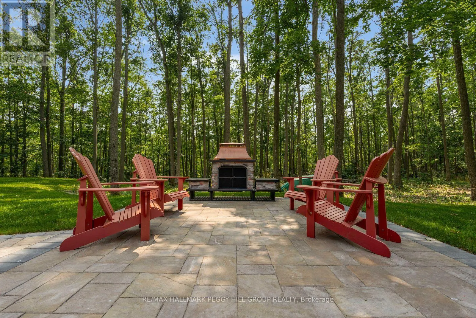 6 MAPLEHILL DRIVE