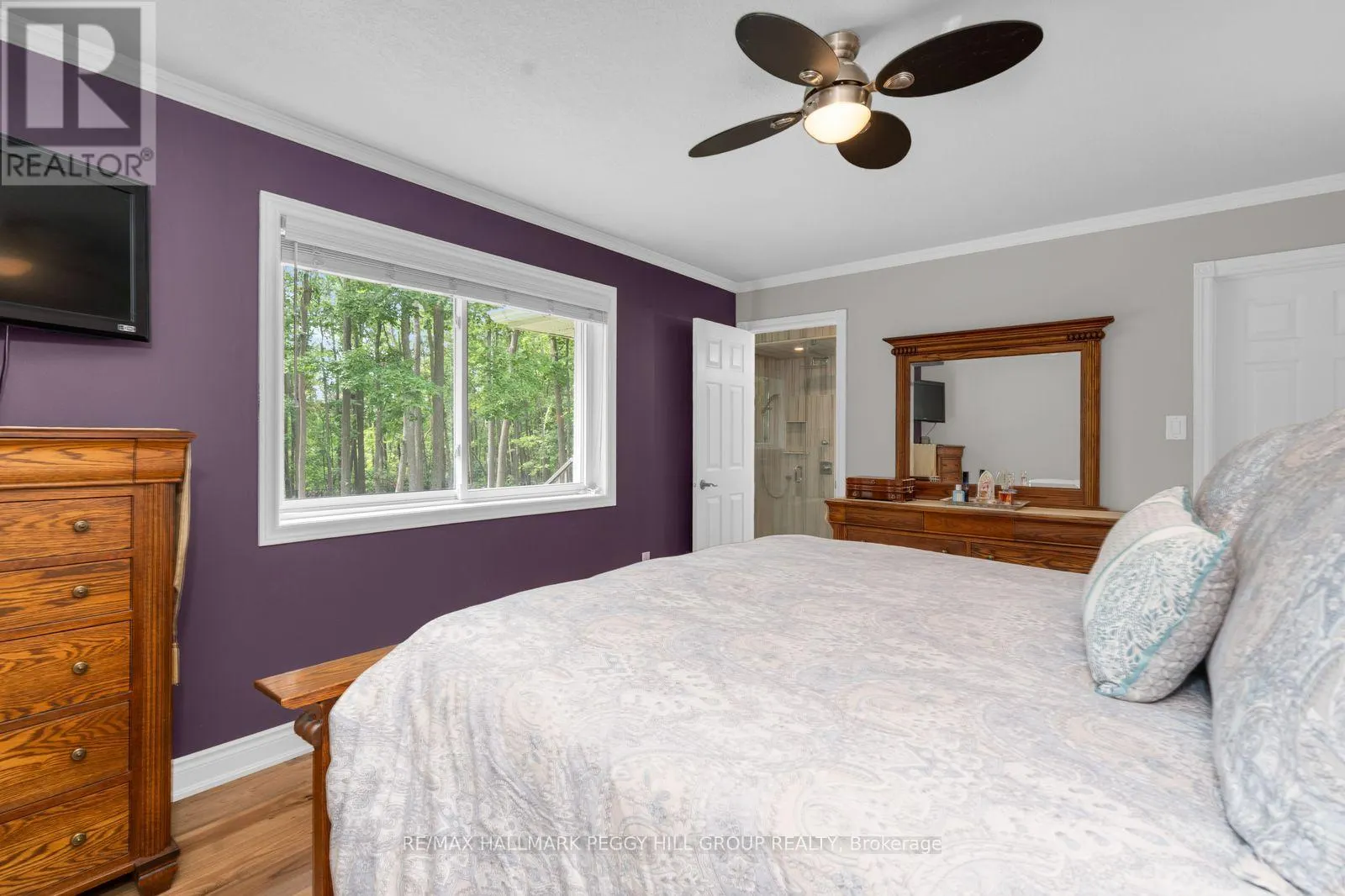 6 MAPLEHILL DRIVE