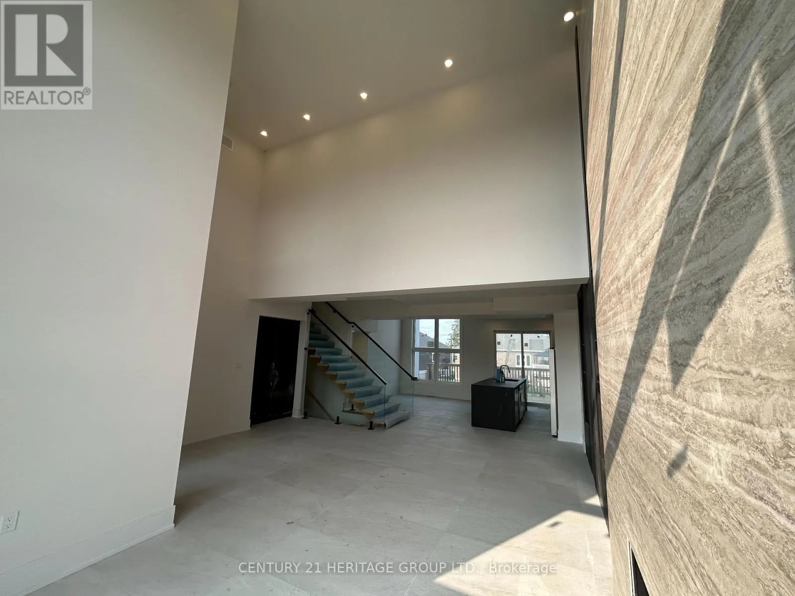3717 LAKEPOINT DRIVE