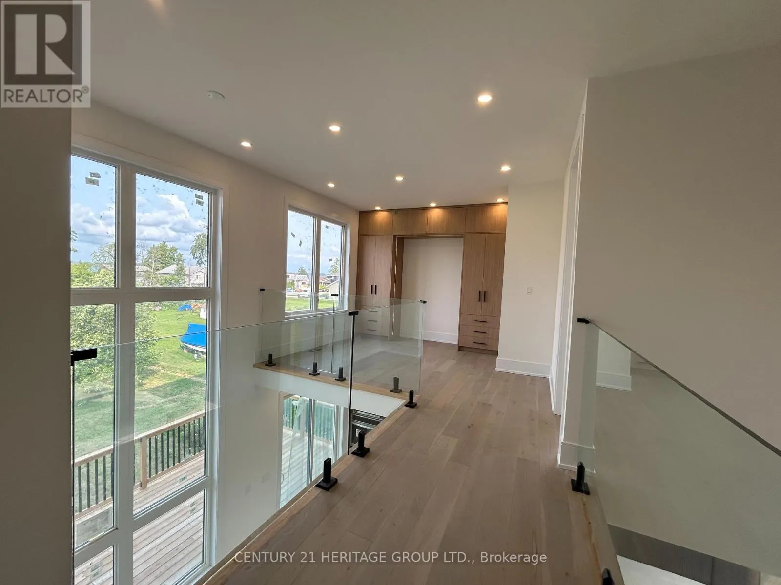 3717 LAKEPOINT DRIVE