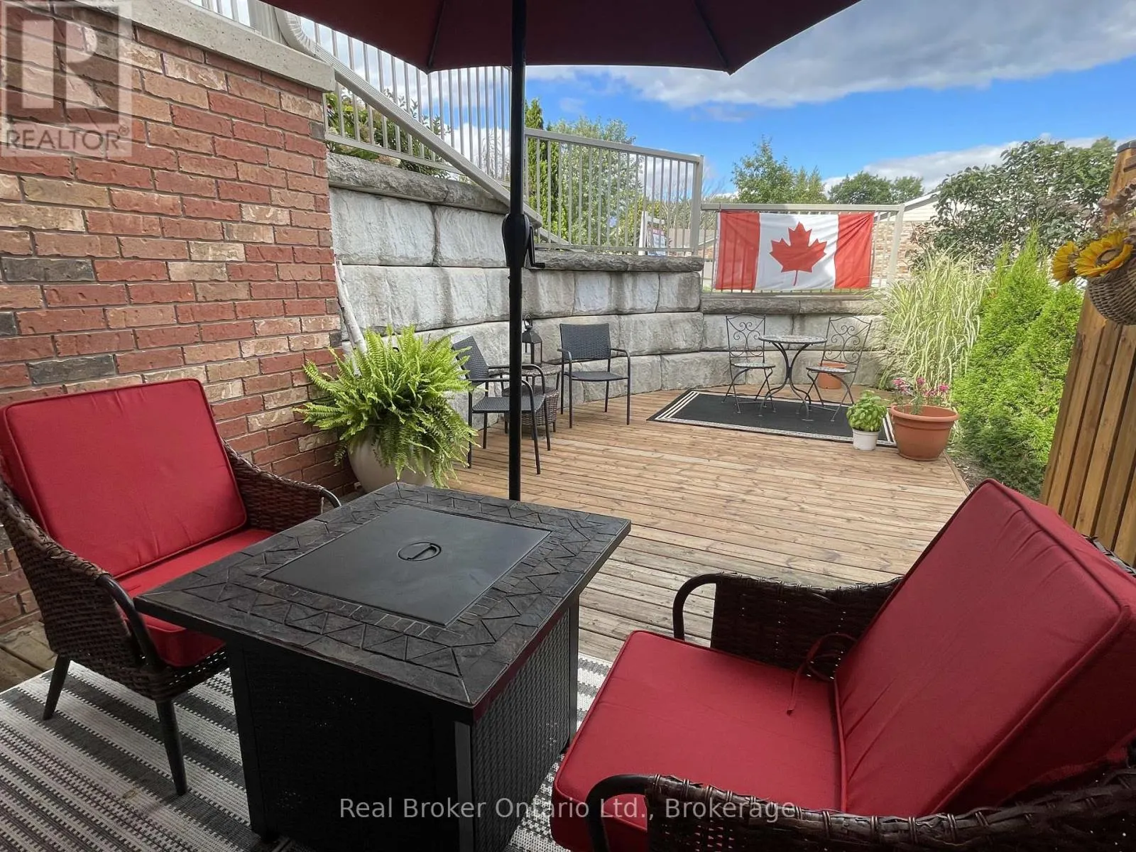 438 SHEWFELT CRESCENT