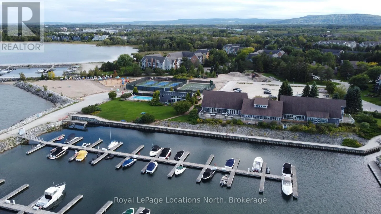 288 MARINERS WAY