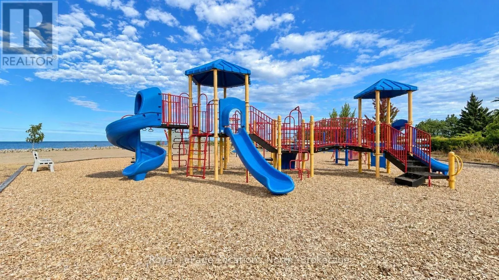 288 MARINERS WAY