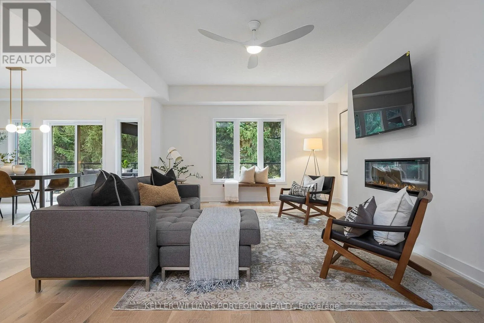 51 MAIDENS CRESCENT