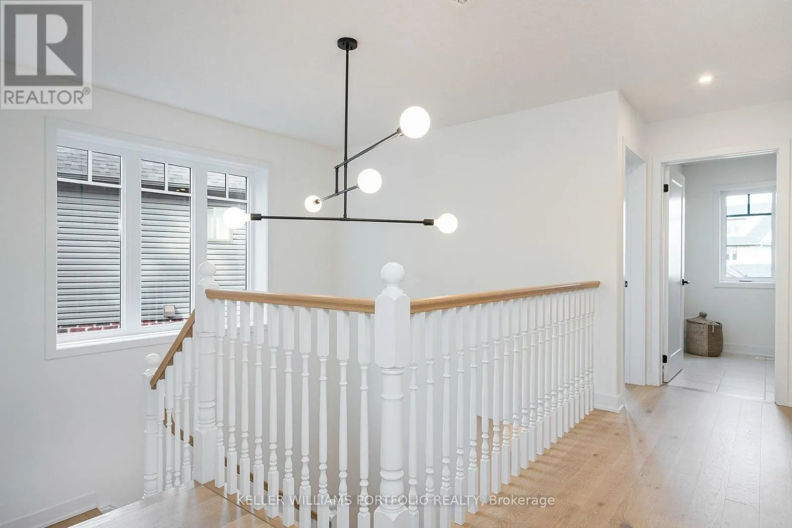 51 MAIDENS CRESCENT