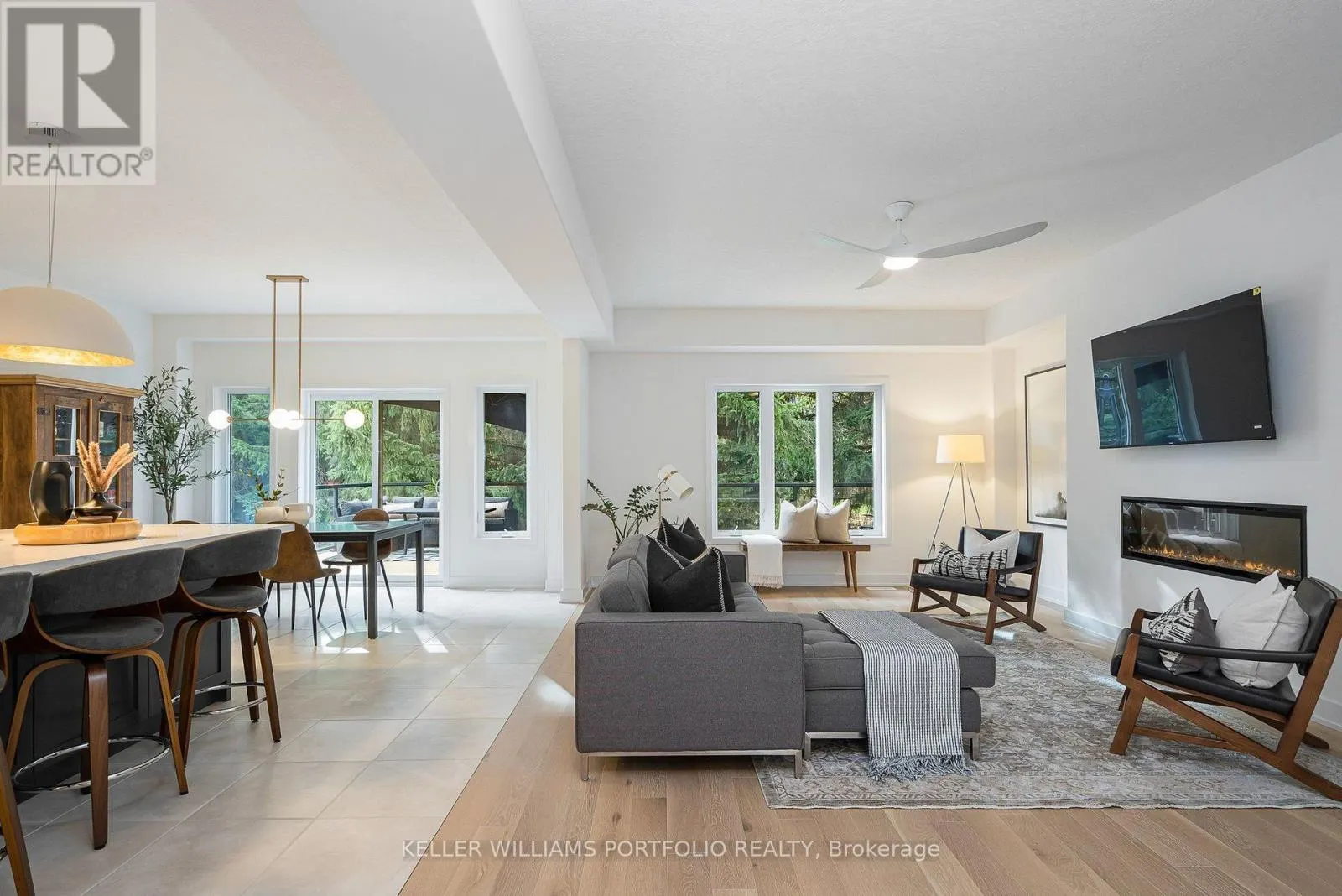 51 MAIDENS CRESCENT