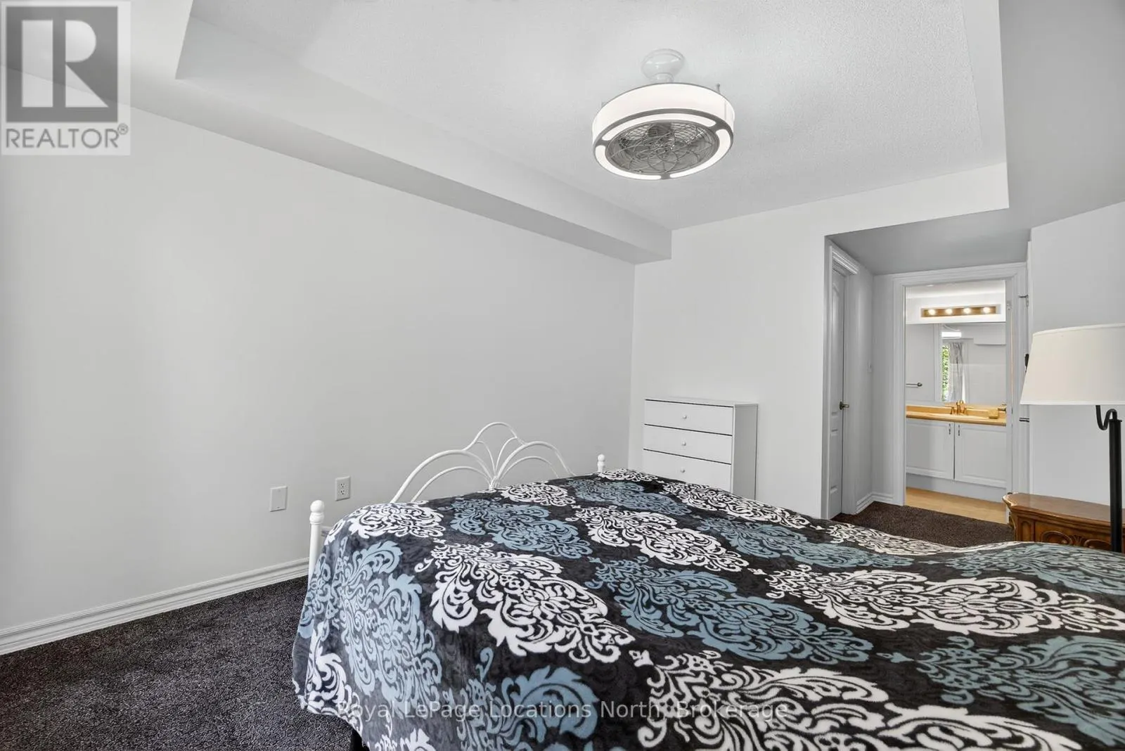 205 - 40 MULLIGAN LANE #205