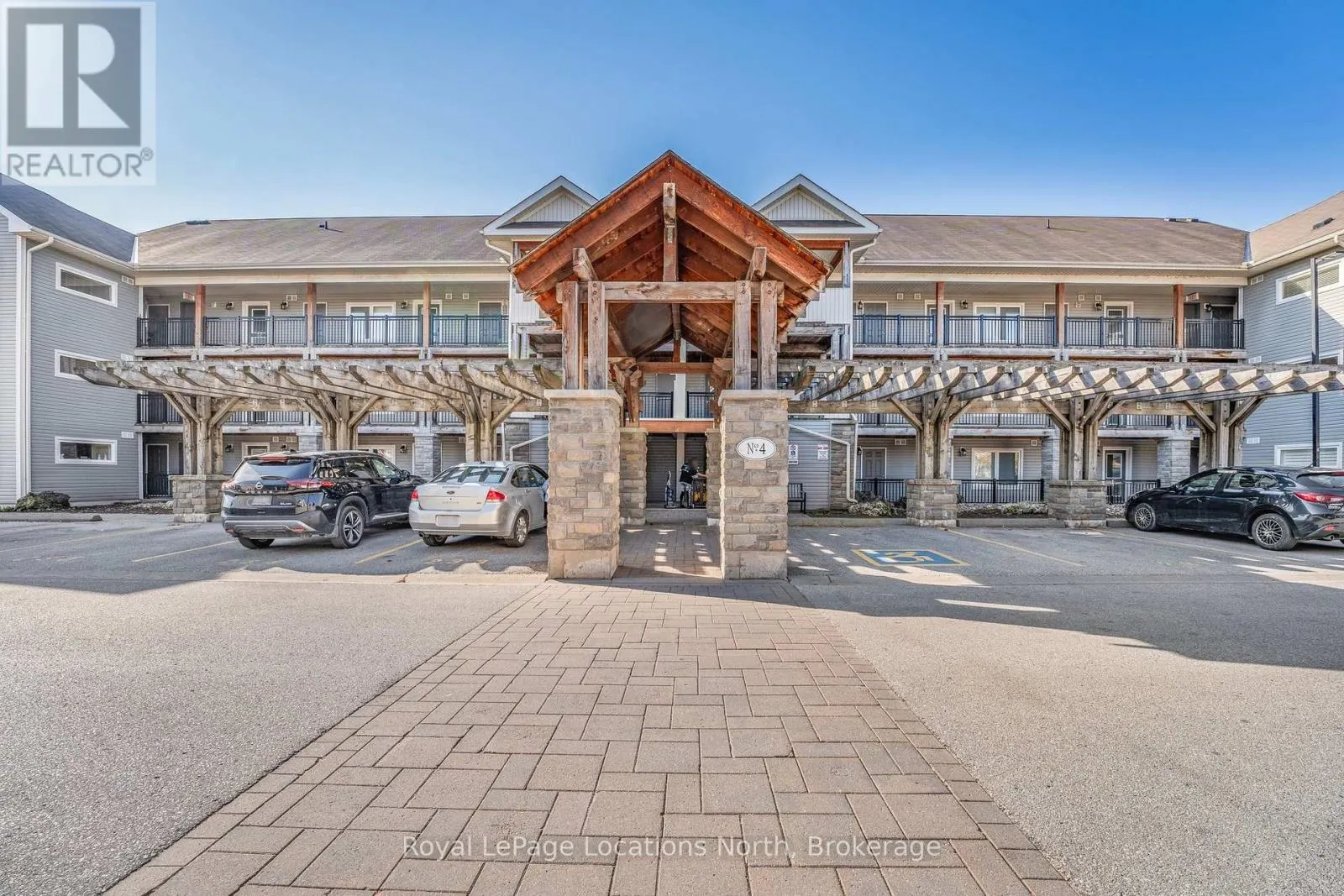 201 - 4 BRANDY LANE DRIVE #201